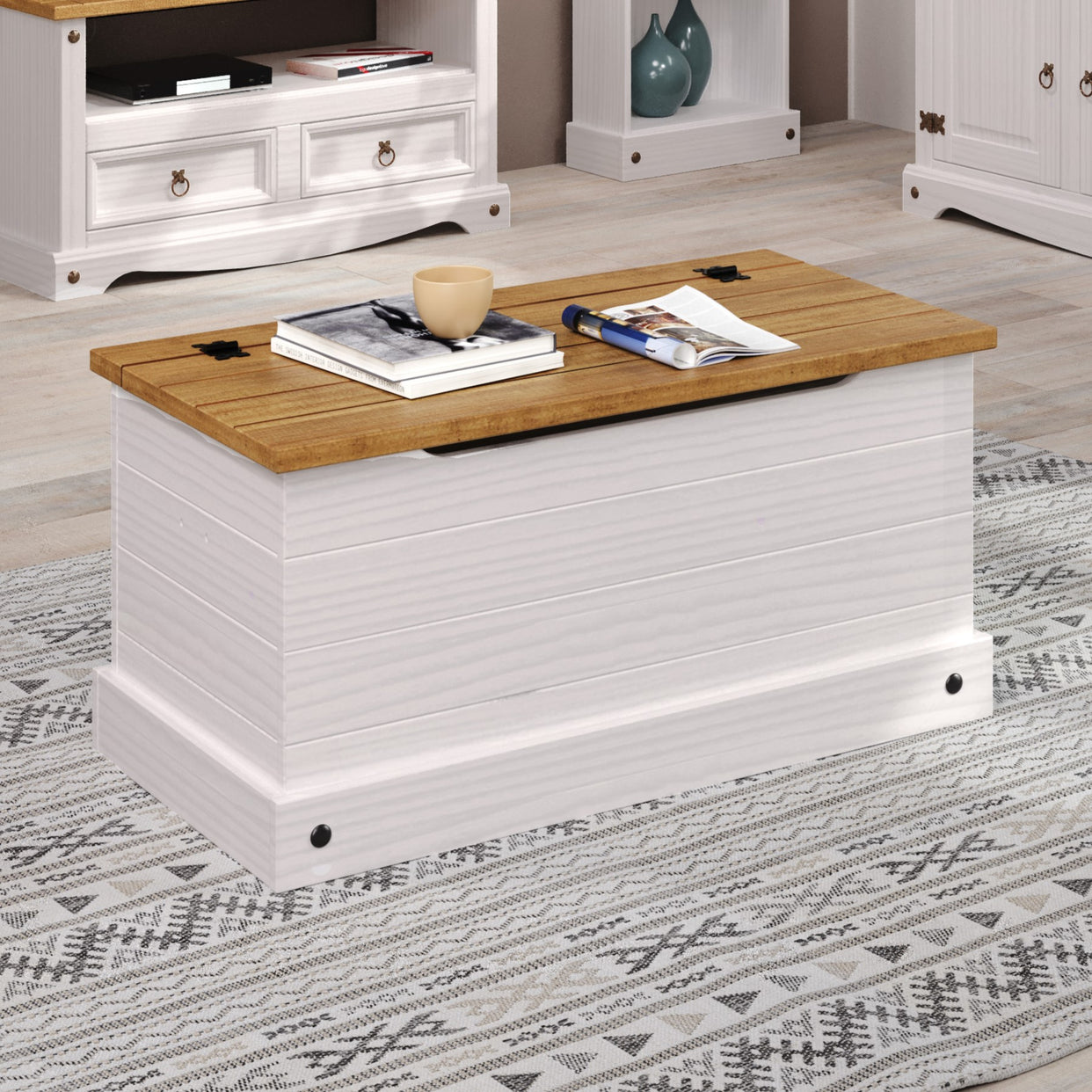 Canasta Wooden Storage Trunk Box For Core Products - CFD-CRW140
