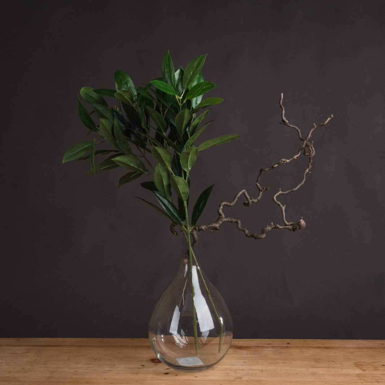 Leaf Spray Dark Green Faux Bay Leaf Spray For Hill Interiors - HIL-18958