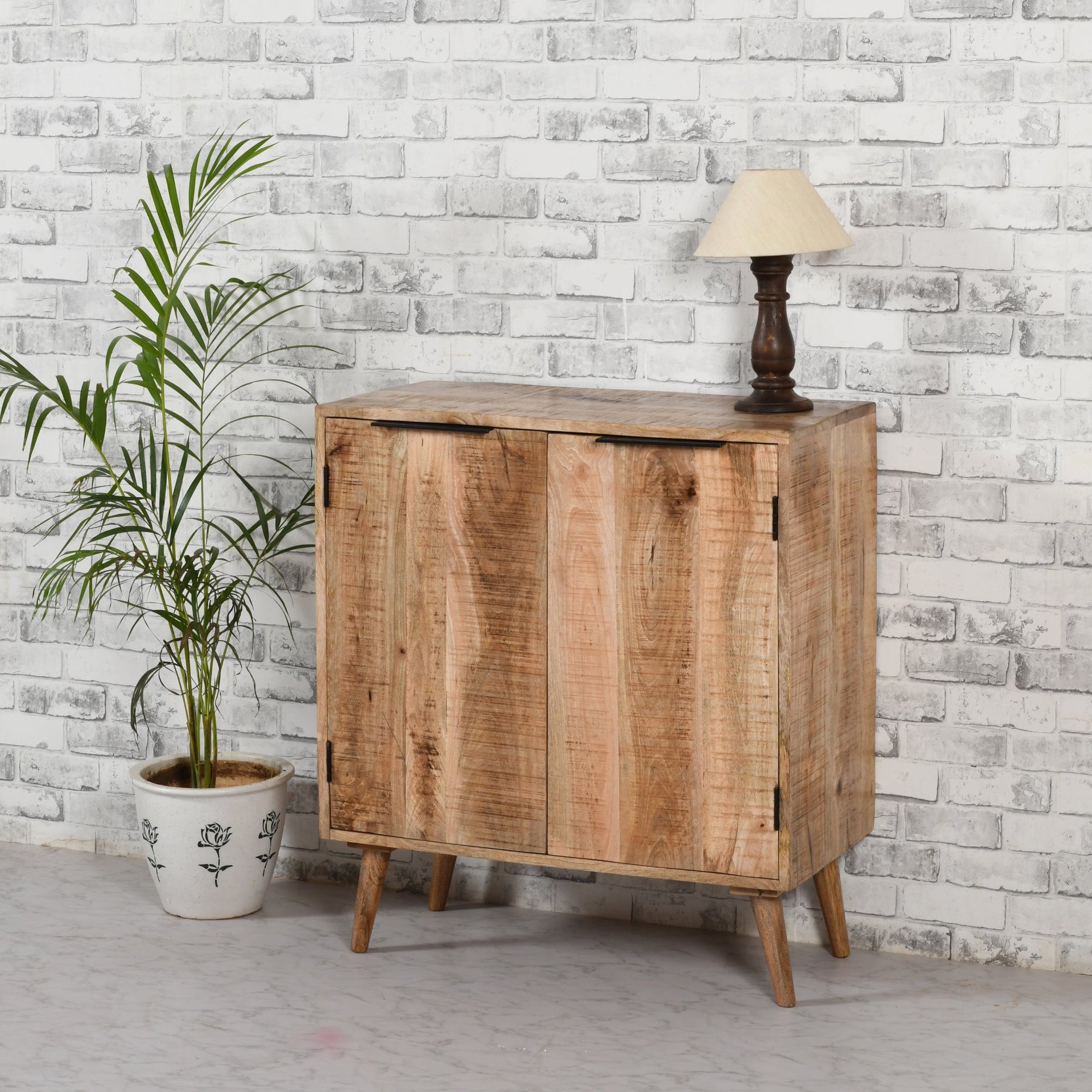 Surrey Solid Wood Drinks Cabinet / Sideboard For Indian Hub-IH-MD18